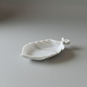 Makrana White Marble Deep Serving Bowl with Twisted Handle (V2)