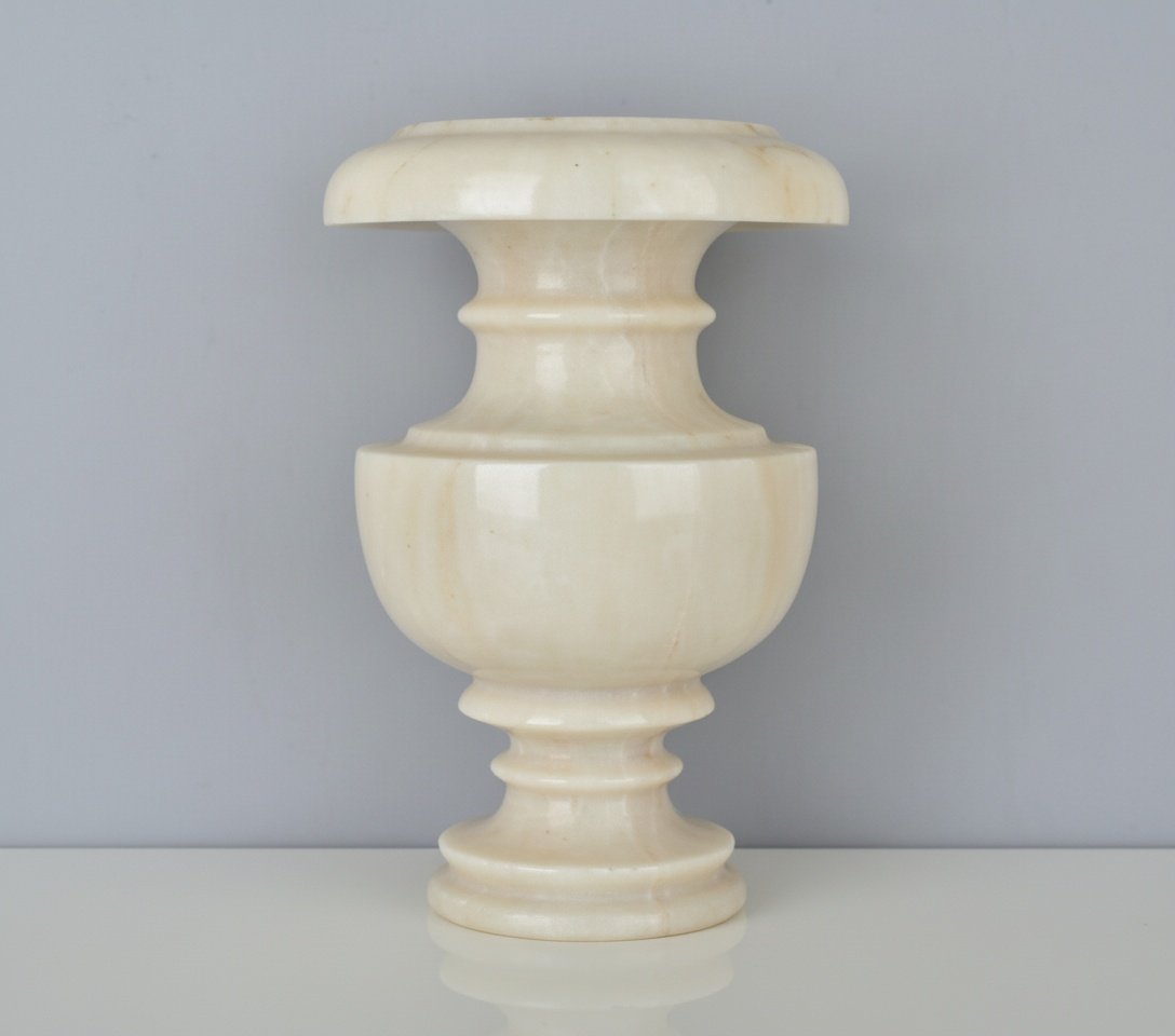 Makrana Pink Marble Hand-Carved Flower Vase