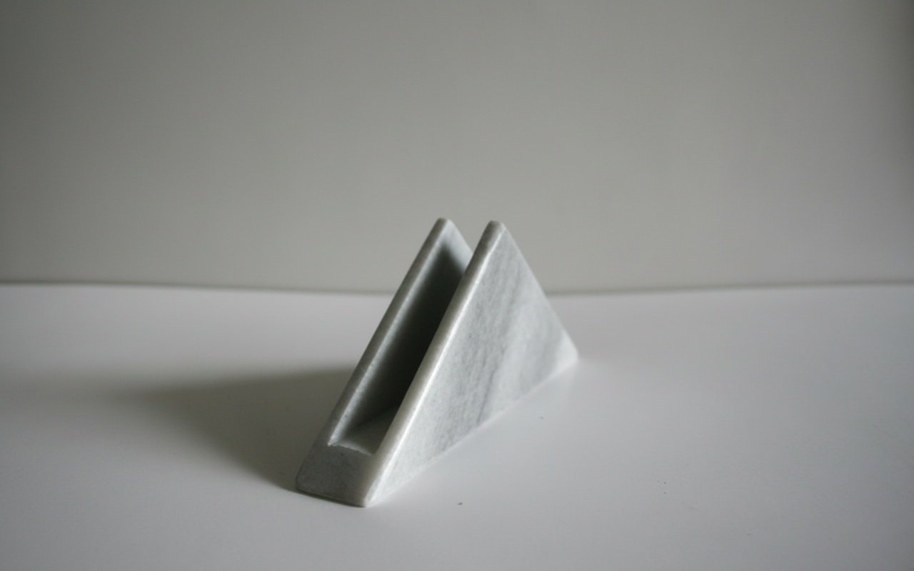 Handcrafted Solid White Marble Tissue Holder